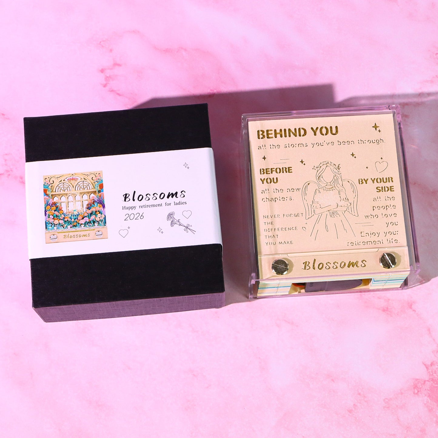 Carnation Flower Blossoms 3D Memo Pad（3D Calendar 2026）