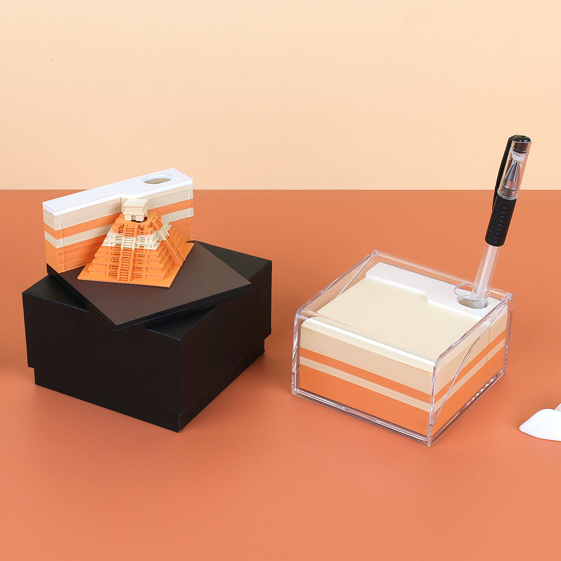 Pyramid Model Hand Tear off 3D Memo Pad